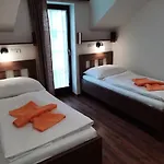 Hotel Flora
