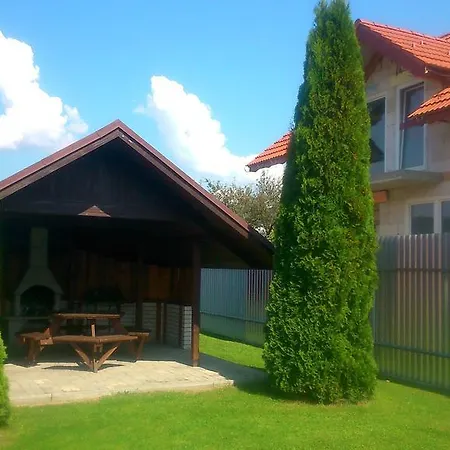 Flora 2* Bešeňová